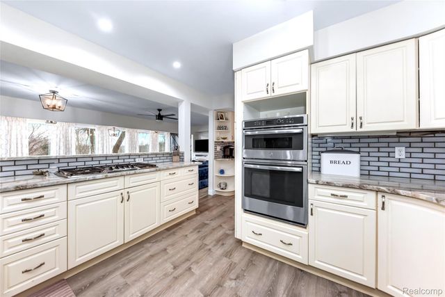 4710 Whitman Circle, Webster Township, MI 48103