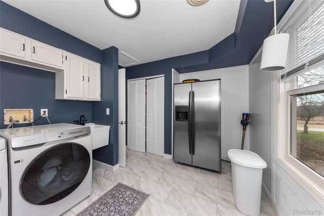 4710 Whitman Circle, Webster Township, MI 48103