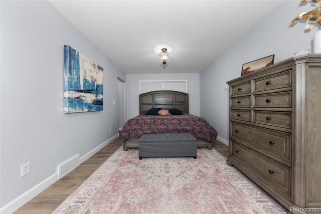 4710 Whitman Circle, Webster Township, MI 48103