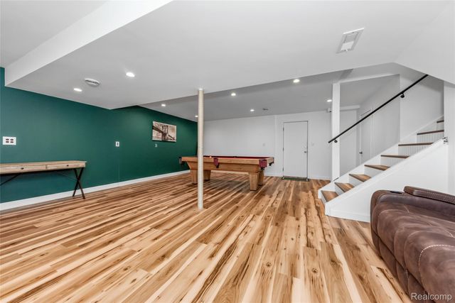 4710 Whitman Circle, Webster Township, MI 48103