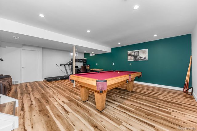 4710 Whitman Circle, Webster Township, MI 48103