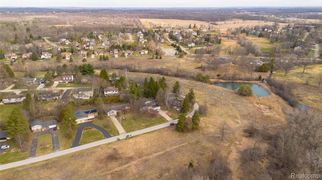 4710 Whitman Circle, Webster Township, MI 48103