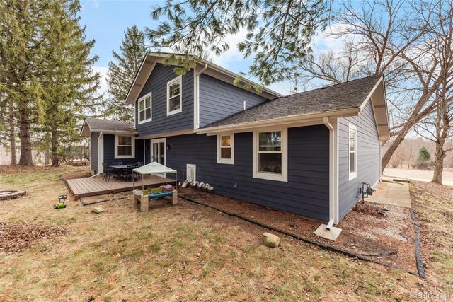 4710 Whitman Circle, Webster Township, MI 48103