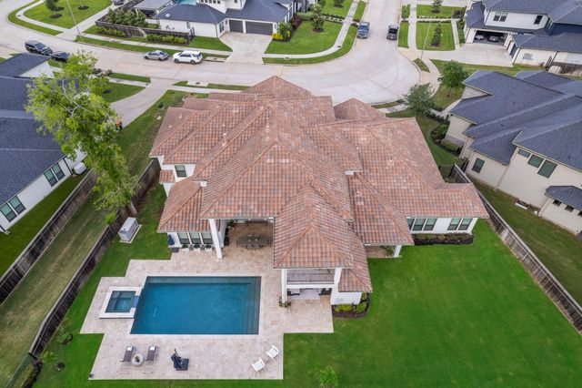 9218 Fox Bend Lane, Missouri City, TX 77459