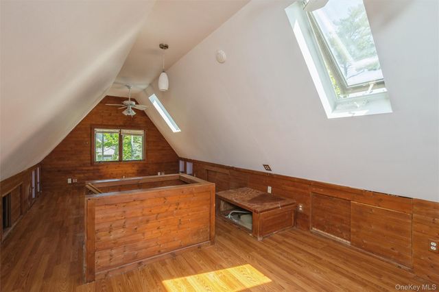 110 Yale Street, Williston Park, NY 11596