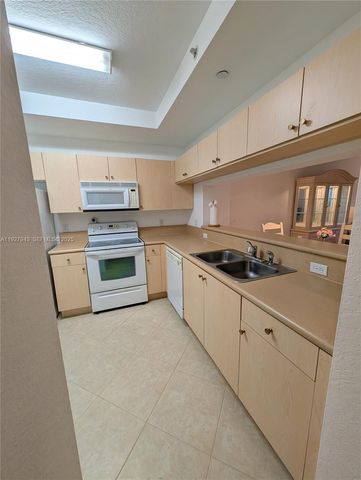 4723 E Lucerne Lakes Blvd E 634, Lake Worth, FL 33467