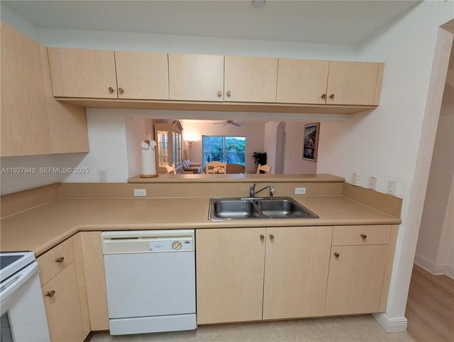 4723 E Lucerne Lakes Blvd E 634, Lake Worth, FL 33467