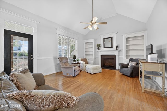 378 Primrose Lane, Winterville, NC 28590