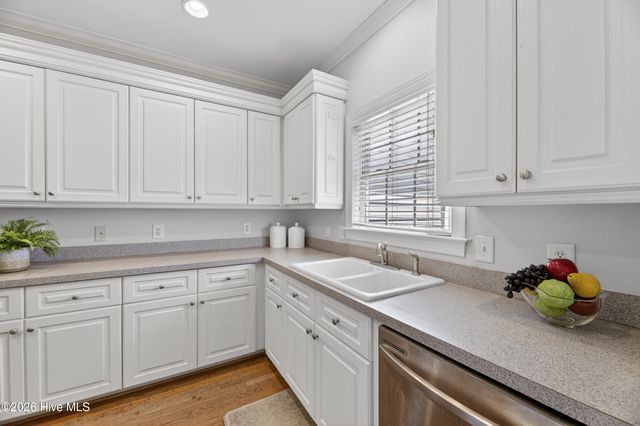 378 Primrose Lane, Winterville, NC 28590