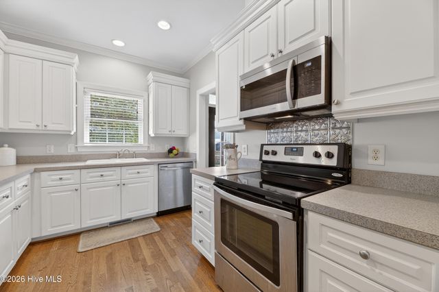 378 Primrose Lane, Winterville, NC 28590