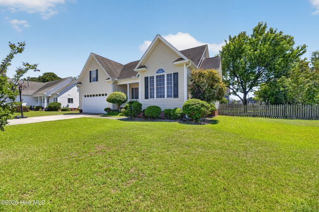 378 Primrose Lane, Winterville, NC 28590