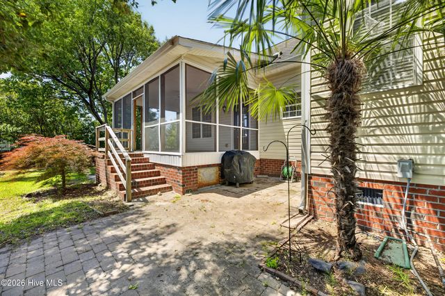 378 Primrose Lane, Winterville, NC 28590