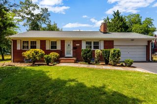 914 S TAYLOR ST, Arlington, VA 22204