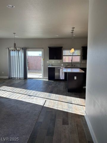 401 Olive Branch Lane, Pahrump, NV 89048