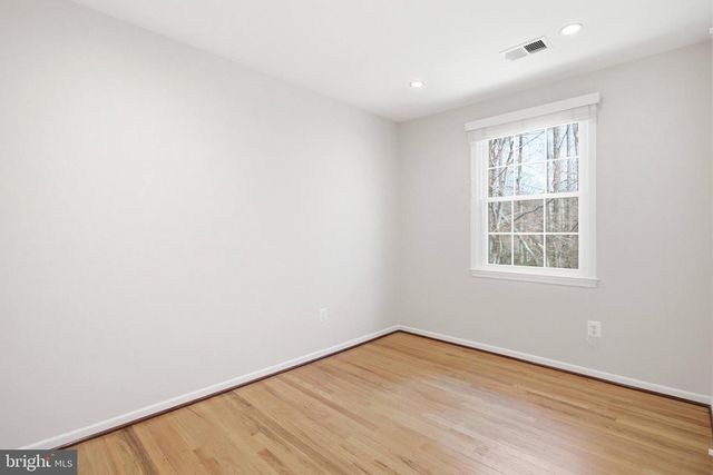 5482 MIDSHIP CT, Burke, VA 22015