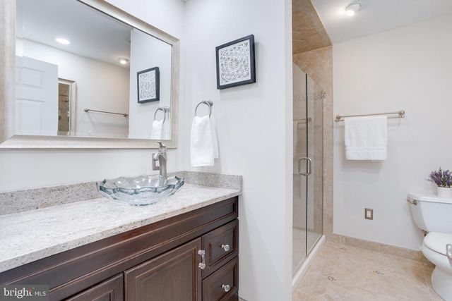 5482 MIDSHIP CT, Burke, VA 22015