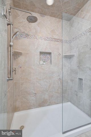 5482 MIDSHIP CT, Burke, VA 22015