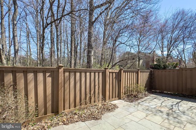 5482 MIDSHIP CT, Burke, VA 22015