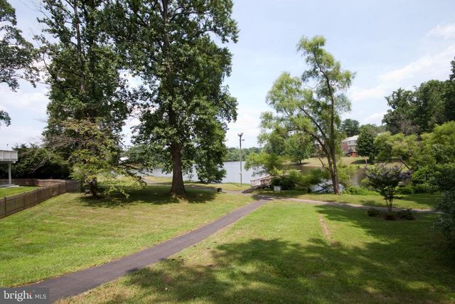 5482 MIDSHIP CT, Burke, VA 22015