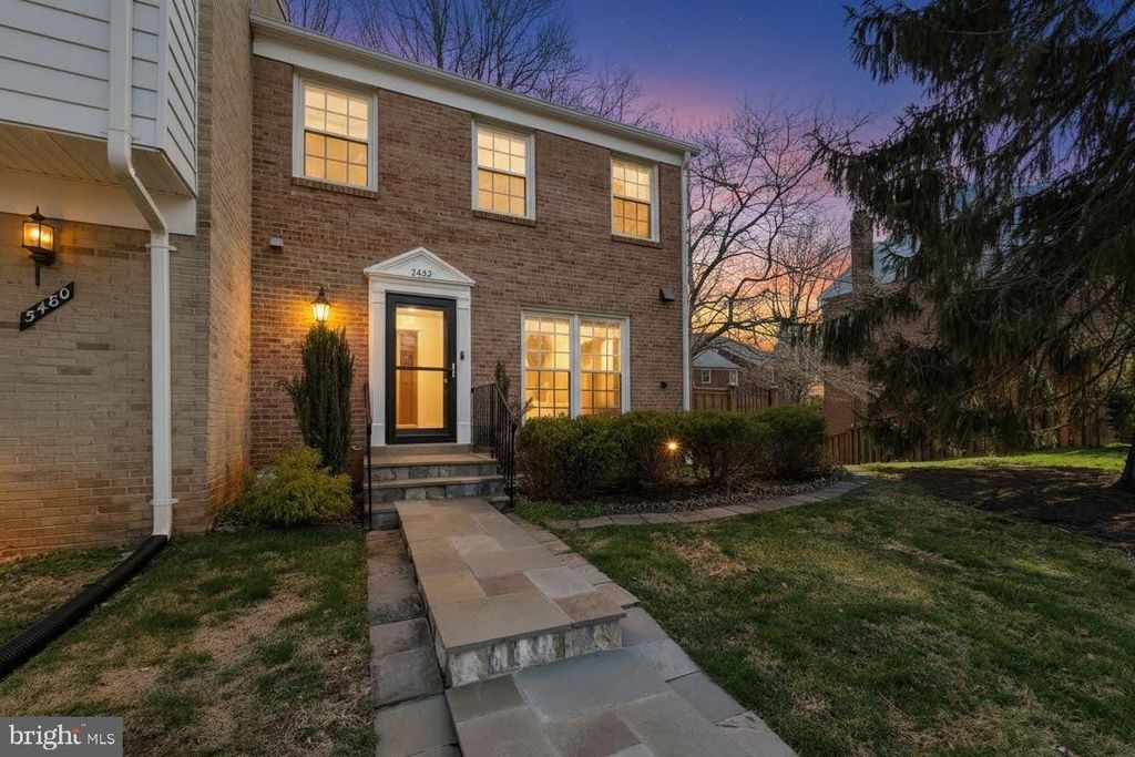 5482 MIDSHIP CT, Burke, VA 22015