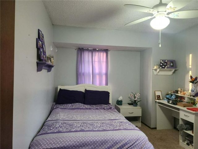 1000 Canterbury Road, Blue Springs, MO 64019