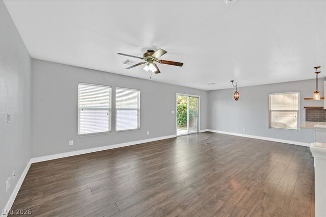 7912 Ivy Run Street, Las Vegas, NV 89149