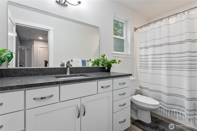 463 E Alder Drive, Sedro Woolley, WA 98284