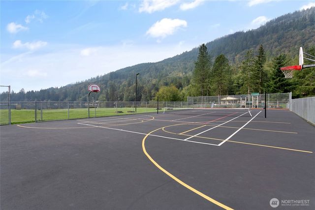 463 E Alder Drive, Sedro Woolley, WA 98284