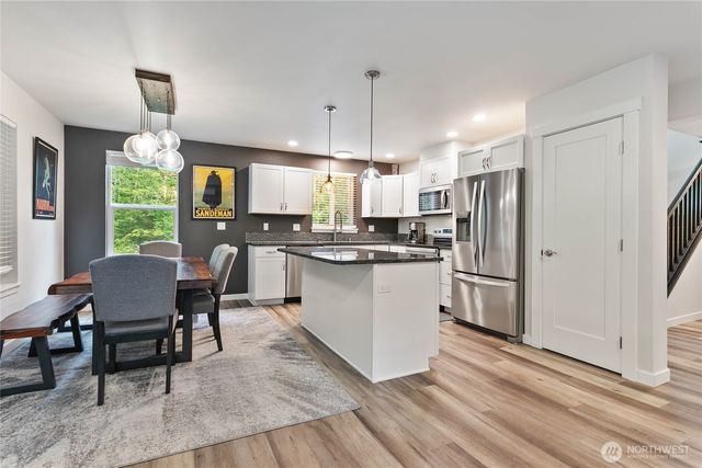 463 E Alder Drive, Sedro Woolley, WA 98284