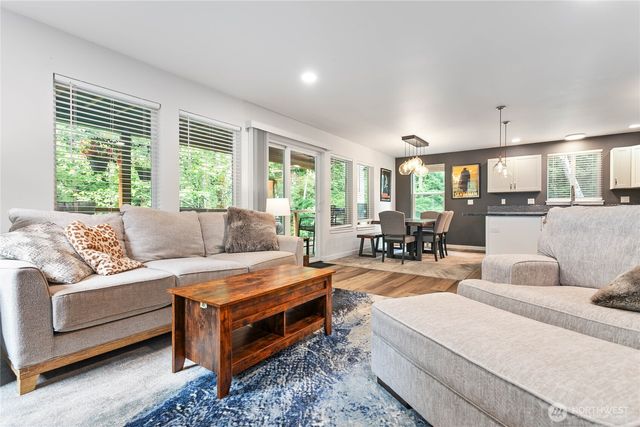 463 E Alder Drive, Sedro Woolley, WA 98284