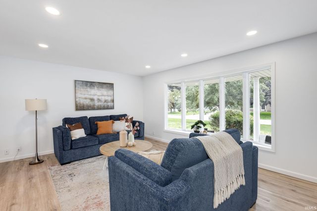 56662 Diamond Drive, Elkhart, IN 46516