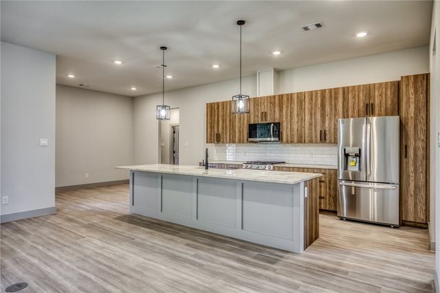 4020 Etonbury Avenue, College Station, TX 77845