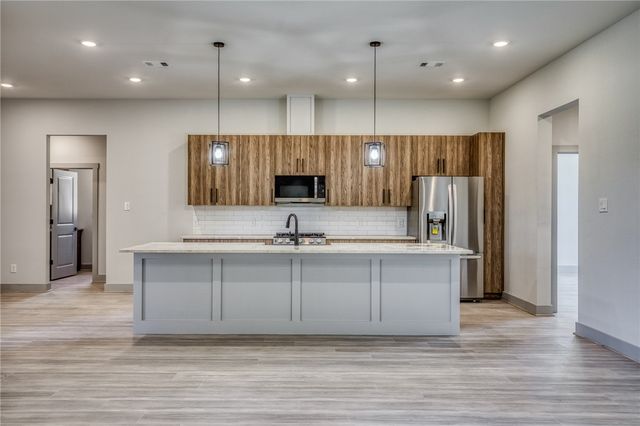 4020 Etonbury Avenue, College Station, TX 77845