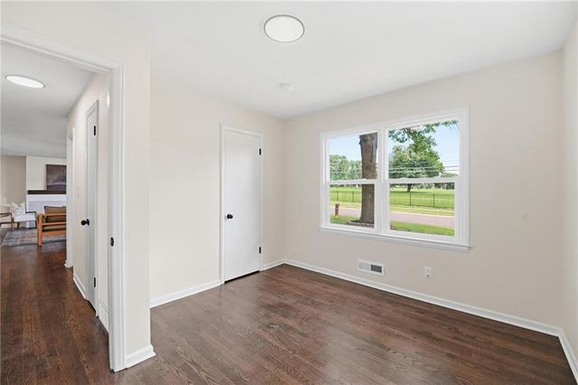 7600 W 67th Street, Mission, KS 66202