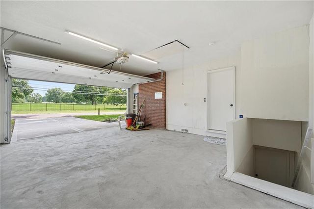 7600 W 67th Street, Mission, KS 66202