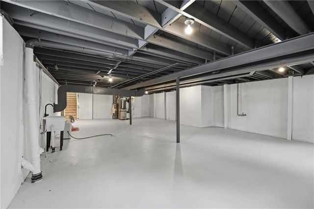 7600 W 67th Street, Mission, KS 66202