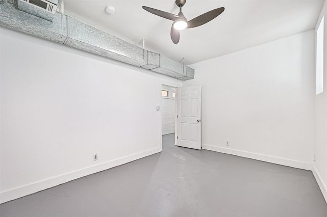 2201 48th Street 3, Galveston, TX 77551