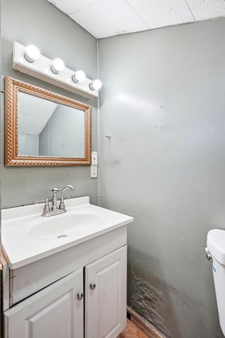 201 McComas Avenue, Barboursville, WV 25504