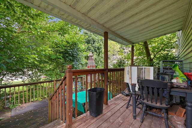 201 McComas Avenue, Barboursville, WV 25504