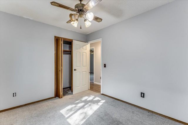 21 Shenandoah Dr., Goddard, KS 67052
