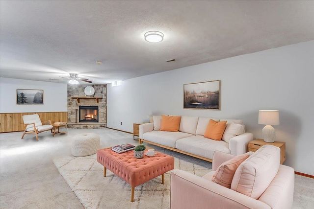 21 Shenandoah Dr., Goddard, KS 67052