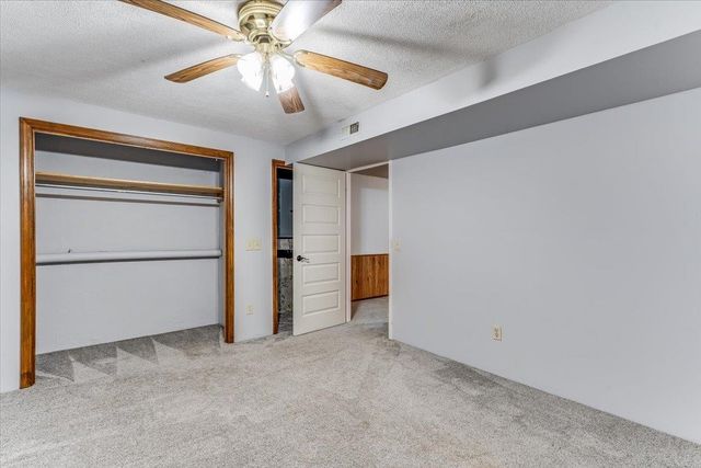 21 Shenandoah Dr., Goddard, KS 67052