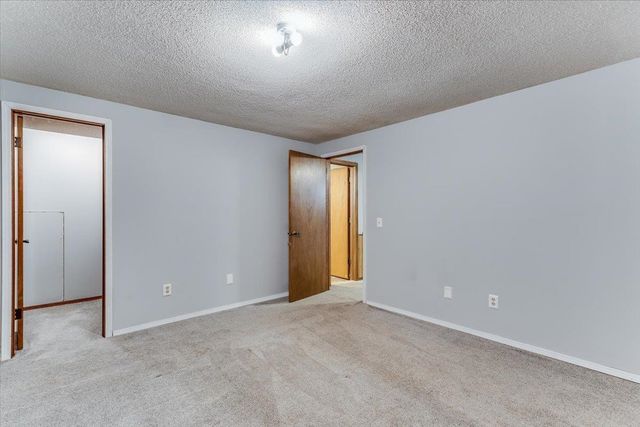 21 Shenandoah Dr., Goddard, KS 67052