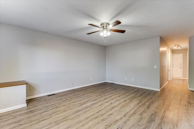 21 Shenandoah Dr., Goddard, KS 67052