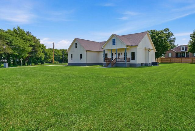 2143 Sims Road, Shelbyville, TN 37160