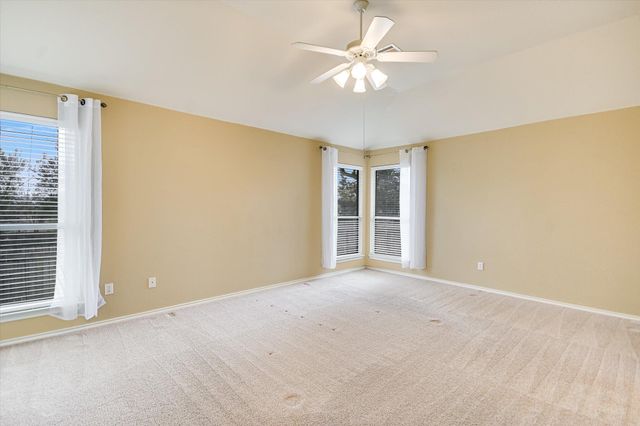 802 Sykes CT, Pflugerville, TX 78660