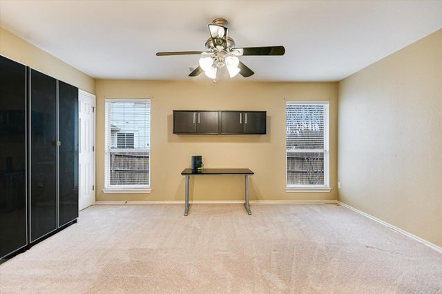 802 Sykes CT, Pflugerville, TX 78660