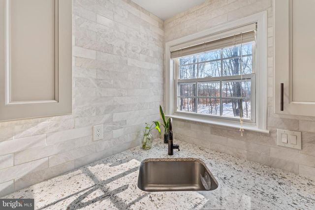 13537 PACE CT, Woodbridge, VA 22193