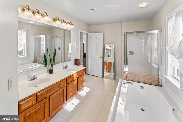 13537 PACE CT, Woodbridge, VA 22193