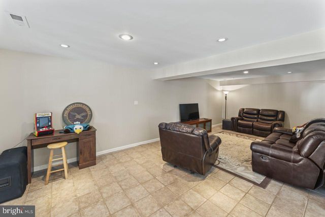 13537 PACE CT, Woodbridge, VA 22193